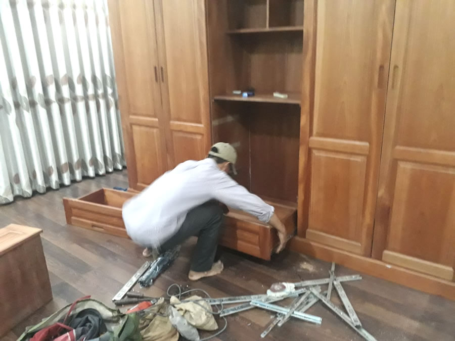 Tháo Lắp Đồ Gỗ
